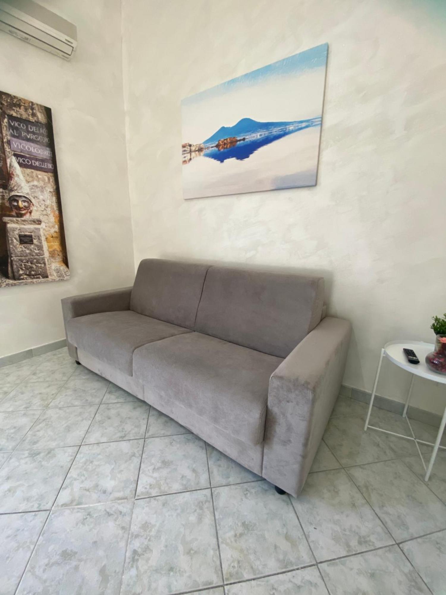 Ellebi Naples